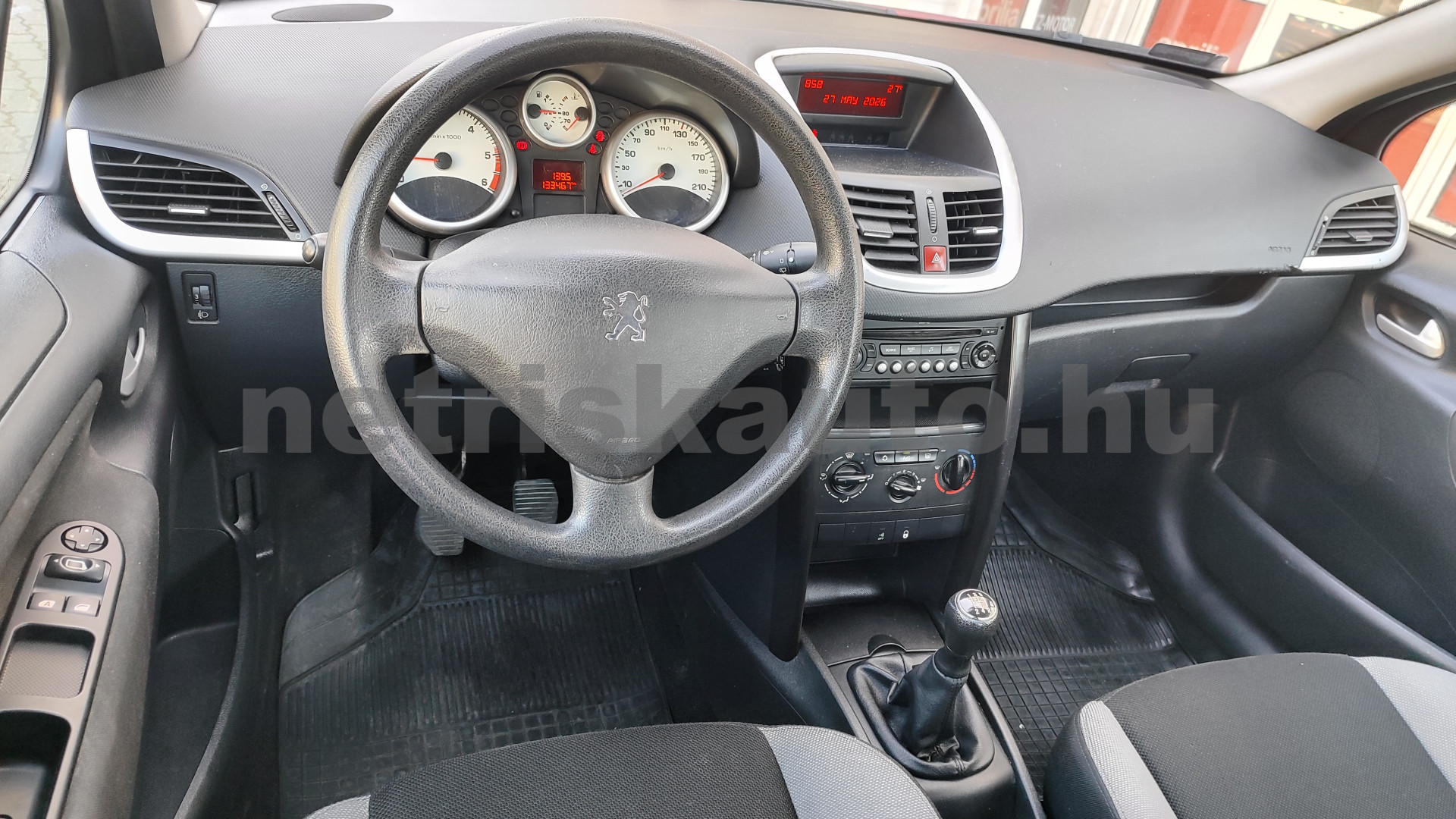 PEUGEOT 207 1.4 HDi Trendy személygépkocsi - 1398cm3 Diesel 121480 6/12