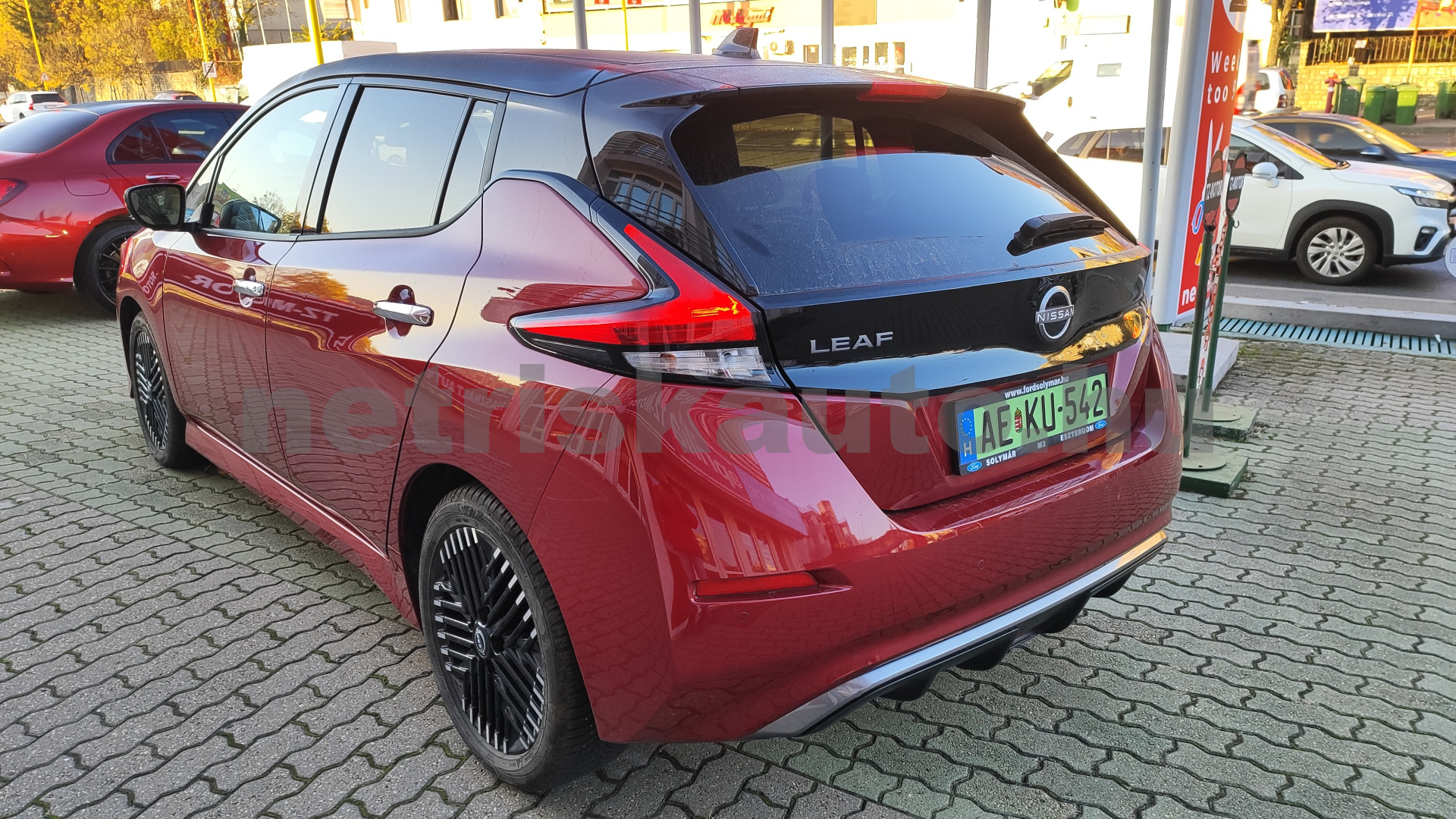 NISSAN Leaf N-Connecta 40kWh Aut. személygépkocsi - cm3 Kizárólag elektromos 121309 2/5