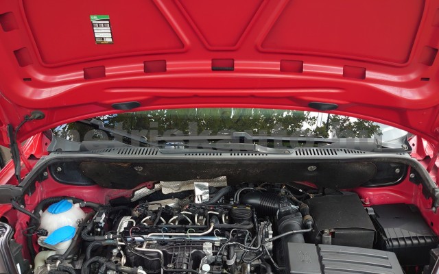 VW Caddy 1.6 crtdi tehergépkocsi 3,5t össztömegig - 1600cm3 Diesel 119803 6/9