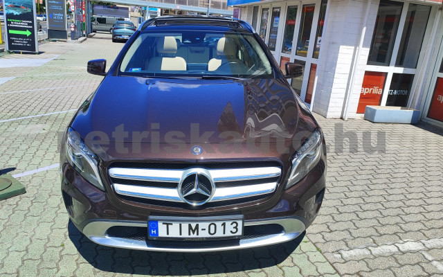 MERCEDES-BENZ GLA-osztály GLA 200 AMG Sport 7G-DCT személygépkocsi - 1595cm3 Benzin 121506 3/12