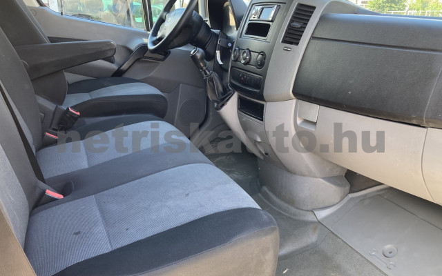 VW Crafter 2.0 CR TDI 35 L2 tehergépkocsi 3,5t össztömegig - 1968cm3 Diesel 121470 8/10