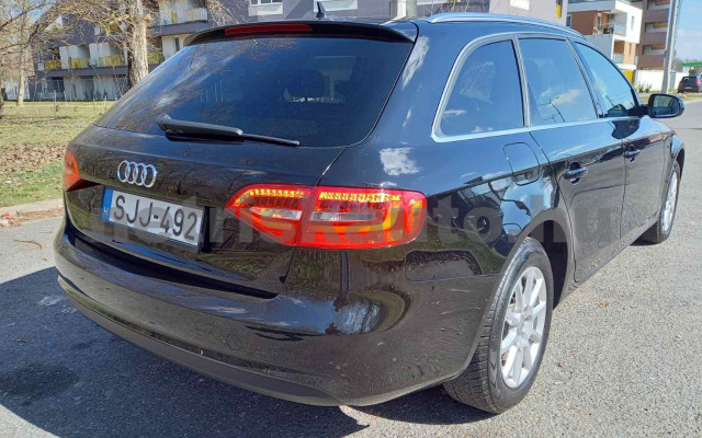 AUDI A4 2.0 TDI Design személygépkocsi - 1968cm3 Diesel 120096 8/45