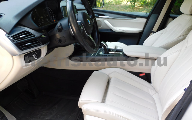 BMW X5 X5 xDrive30d Aut. személygépkocsi - 2993cm3 Diesel 120396 5/12