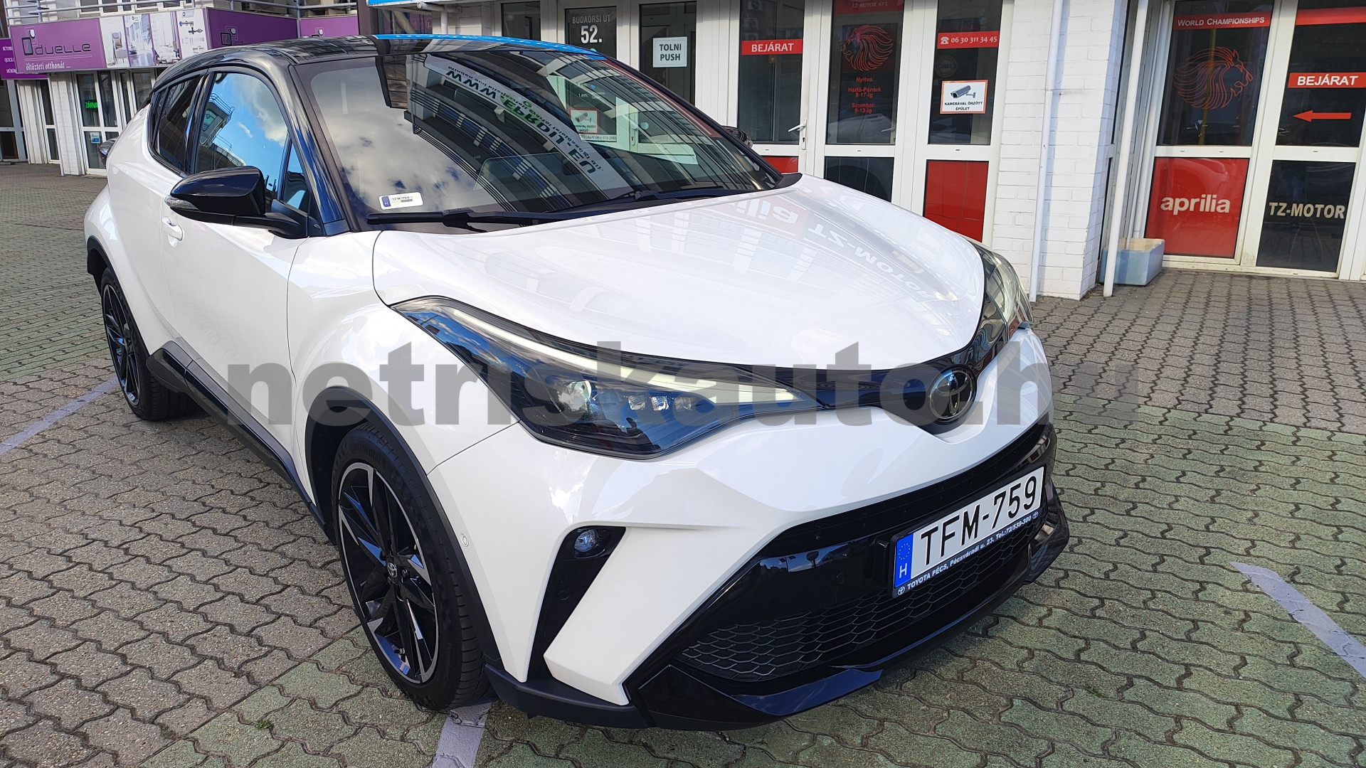 TOYOTA C-HR 2.0 Hybrid GR Sport e-CVT személygépkocsi - 1987cm3 Hybrid 121532 1/12