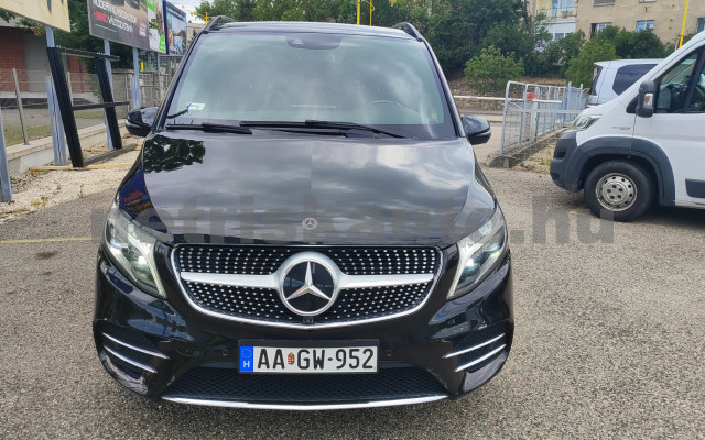 MERCEDES-BENZ V-osztály V 300 BlueTEC/d L Aut. 4x4 7sz tehergépkocsi 3,5t össztömegig - 1950cm3 Diesel 121502 3/12