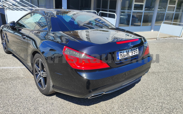 MERCEDES-BENZ SL-osztály SL 500 Roadster Aut. személygépkocsi - 4663cm3 Benzin 121527 2/12