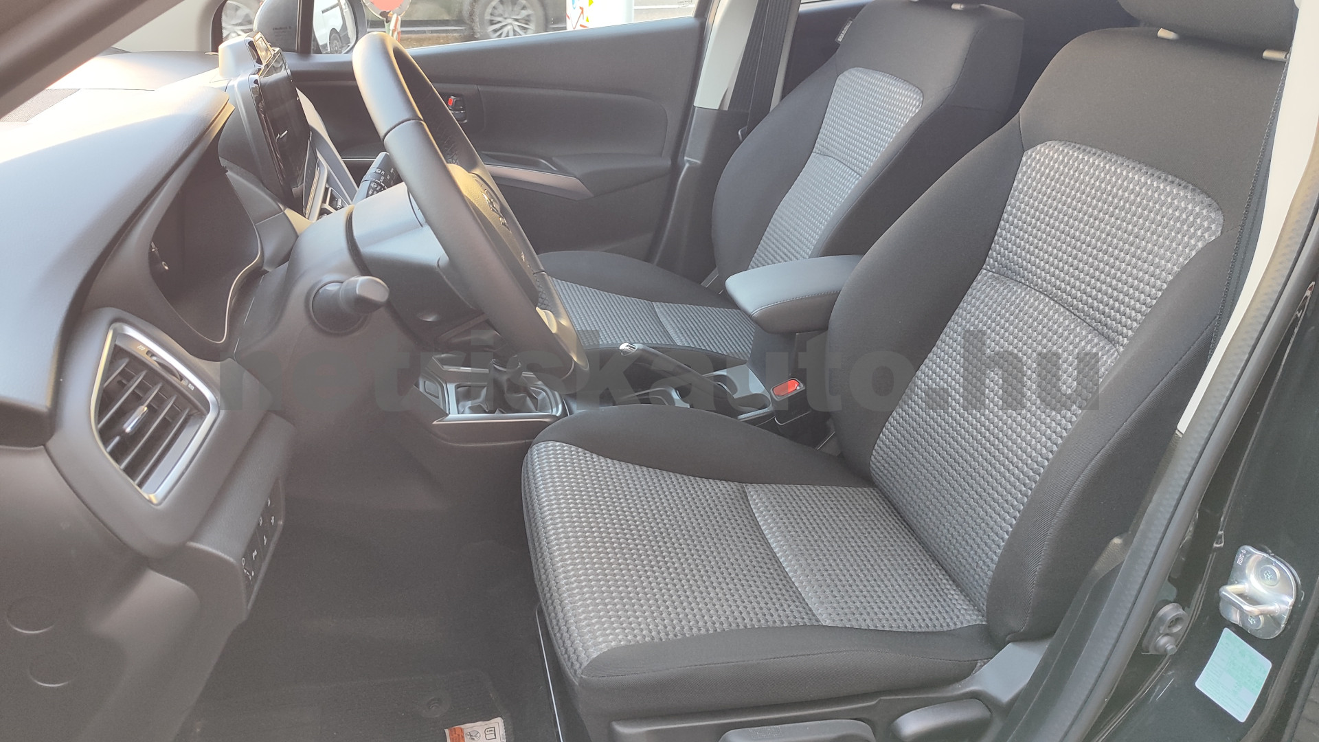 SUZUKI S-Cross 1.4 Hybrid GL+ személygépkocsi - 1373cm3 Hybrid 121543 5/12