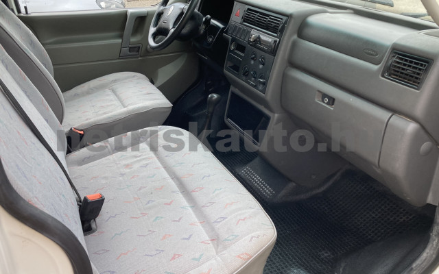VW TRANSPORTER T4 2.5 7DB 1T2 9FŐS BUSZ,MAGYAR,MEGKÍMÉLT ÁLLAPOT,GYORSAN ELVIHETŐ személygépkocsi - 2461cm3 Diesel 121132 7/10