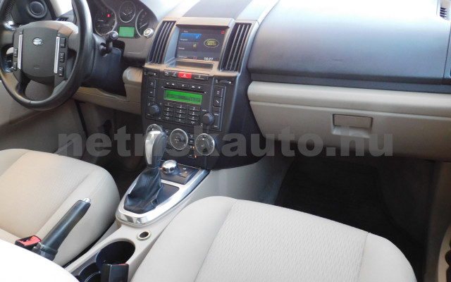 LAND ROVER Freelander 2.2 SD4 S Aut. személygépkocsi - 2179cm3 Diesel 121322 7/12