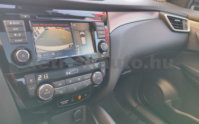 NISSAN Qashqai 1.7 dCi Tekna 4x4 Xtronic személygépkocsi - 1749cm3 Diesel 121338 6/12