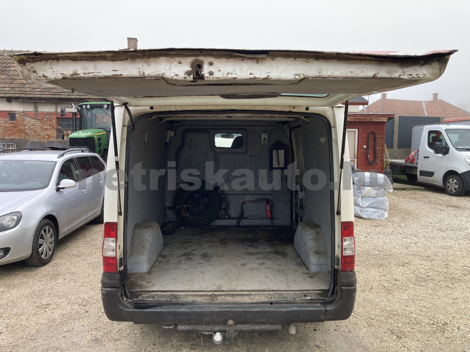 FORD Transit 2.0 DI 300 M TDE tehergépkocsi 3,5t össztömegig - 1998cm3 Diesel 121350 7/9