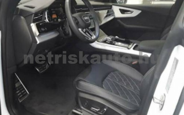 AUDI Q8 személygépkocsi - 2995cm3 Hybrid 116901 1/4