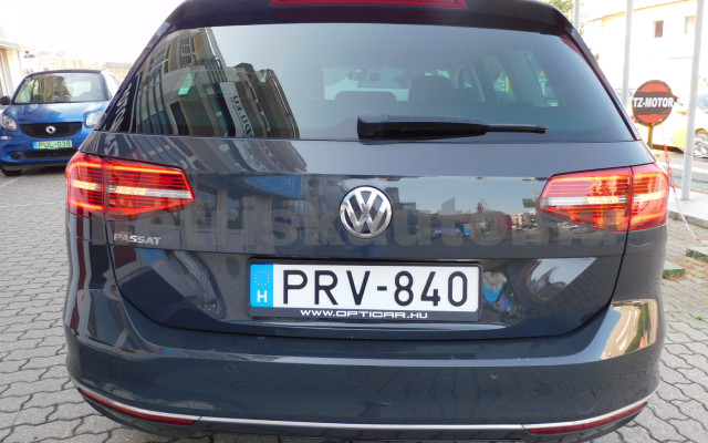 VW Passat 2.0 TDI BMT SCR Highline személygépkocsi - 1968cm3 Diesel 121182 5/12