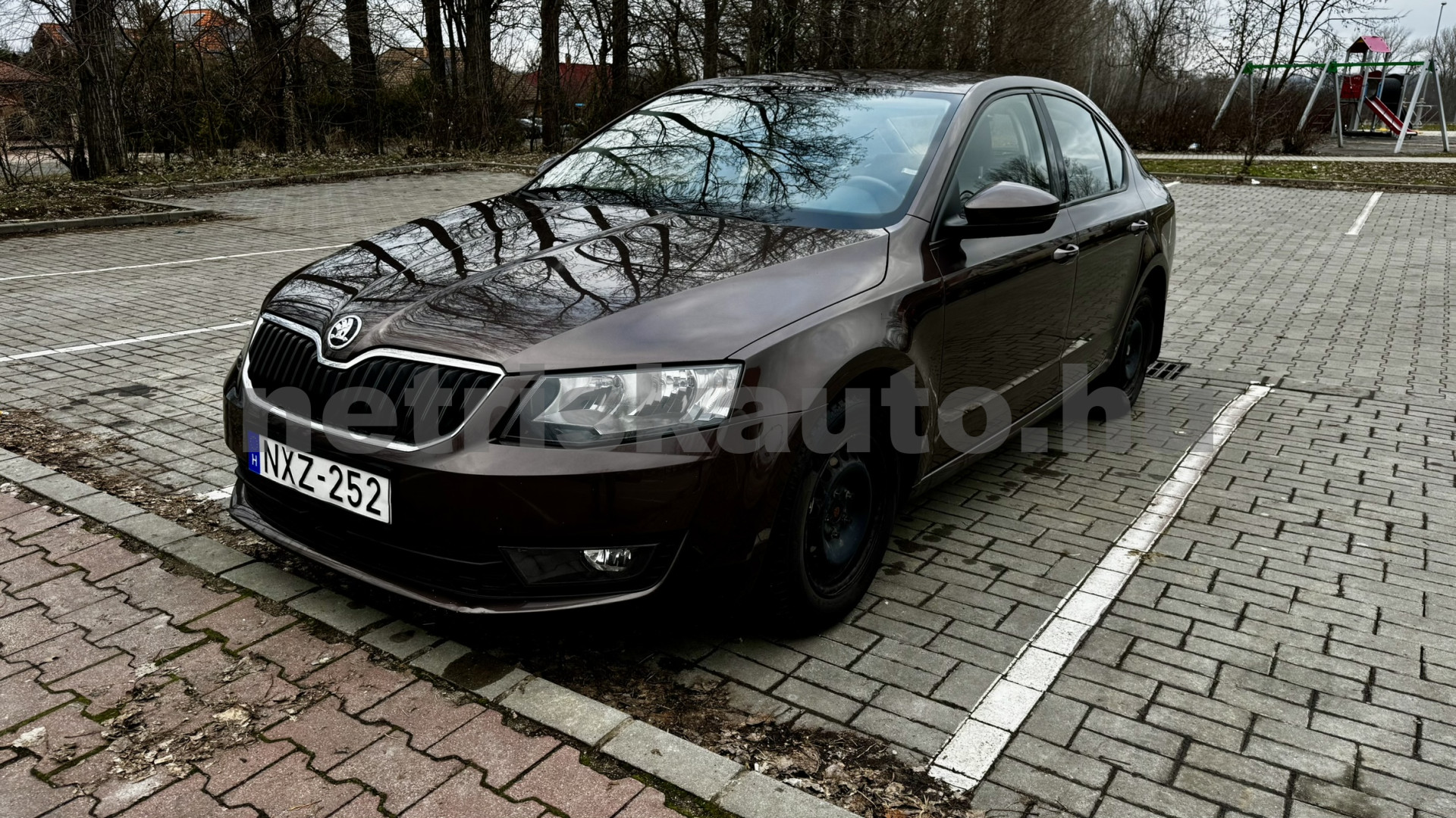 SKODA Octavia 1.6 CR TDI Style személygépkocsi - 1598cm3 Diesel 121391 2/8