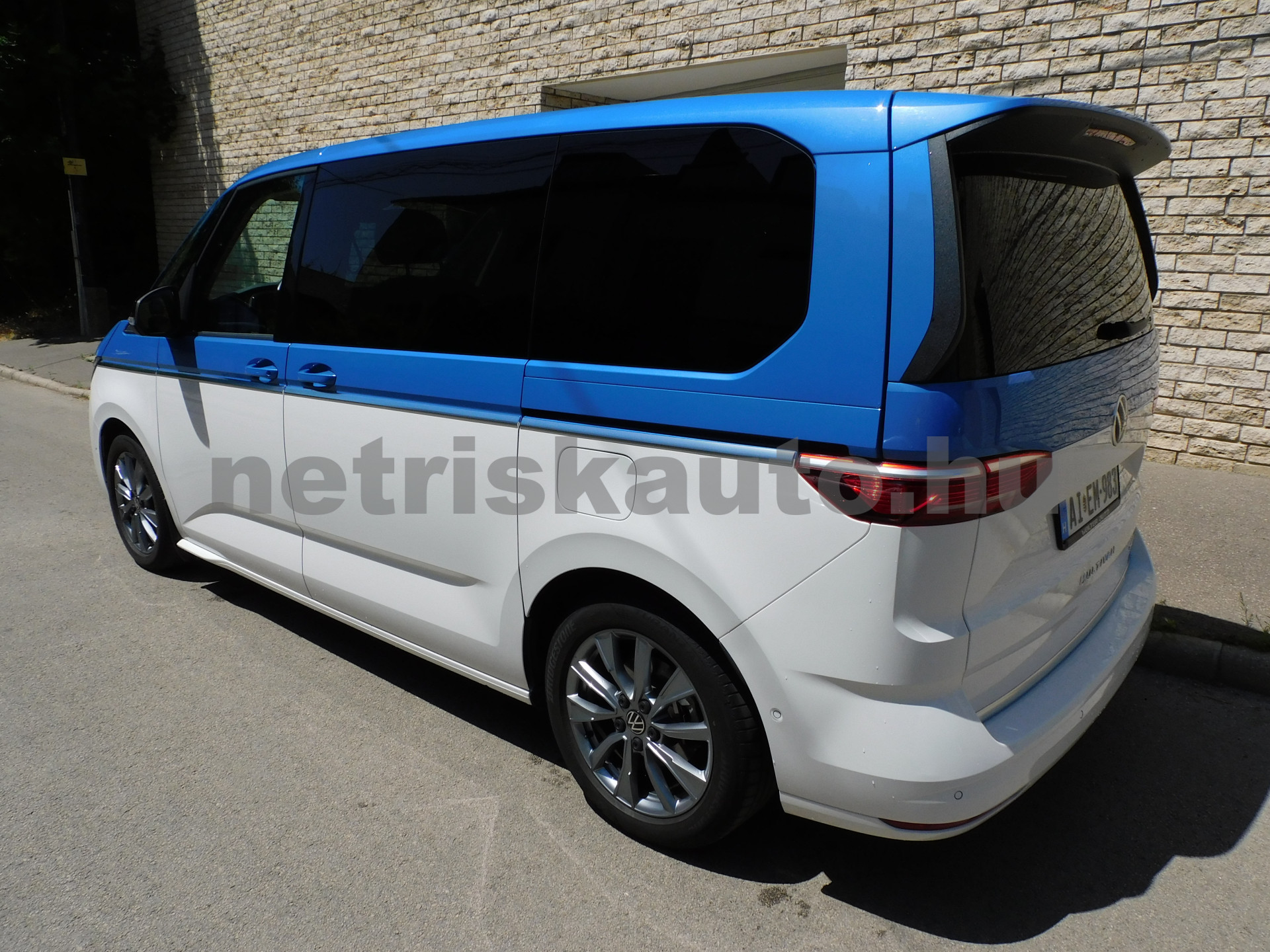 VW Transporter 1.4 TSI PHEV DSG HT (7 sz.) tehergépkocsi 3,5t össztömegig - 1395cm3 Hybrid 121205 2/12