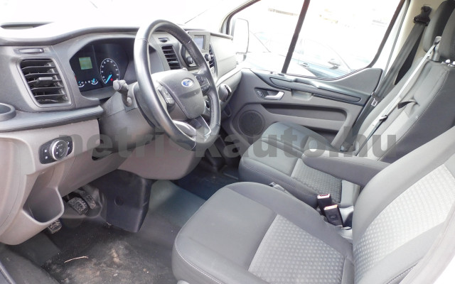 FORD Transit Custom 2.0 TDCi Tourneo 320 L1H1 Trend A.9 tehergépkocsi 3,5t össztömegig - 1995cm3 Diesel 121120 6/12