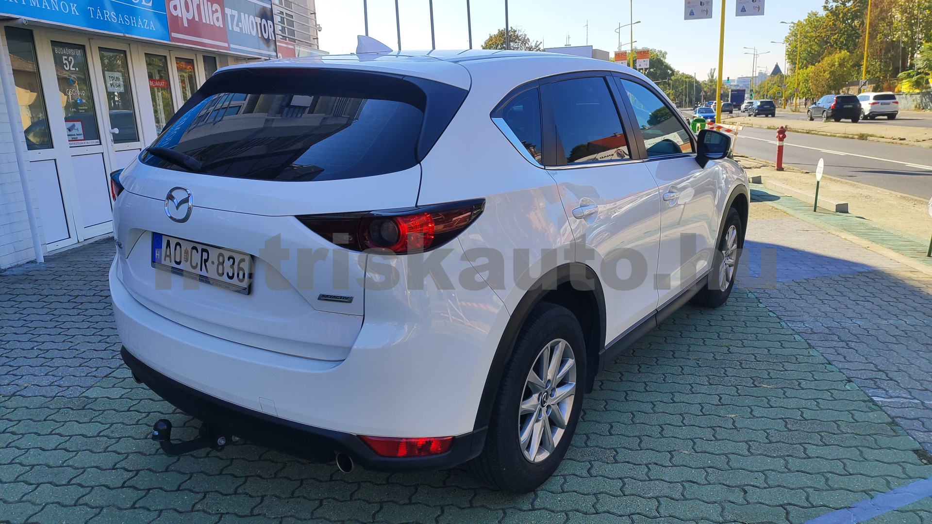 MAZDA CX-5 2.0i Attraction személygépkocsi - 1998cm3 Benzin 121598 12/12