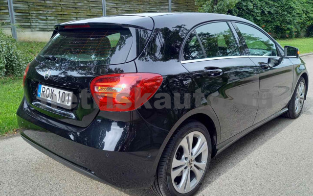 MERCEDES-BENZ A 160 7G-DCT személygépkocsi - 1595cm3 Benzin 120346 8/42