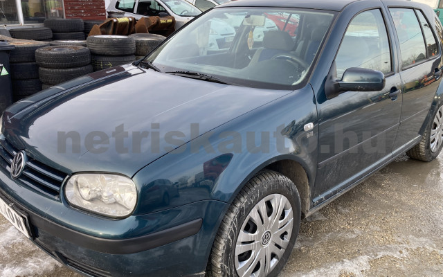 VW Golf 1.4 Euro személygépkocsi - 1390cm3 Benzin 120575 1/10