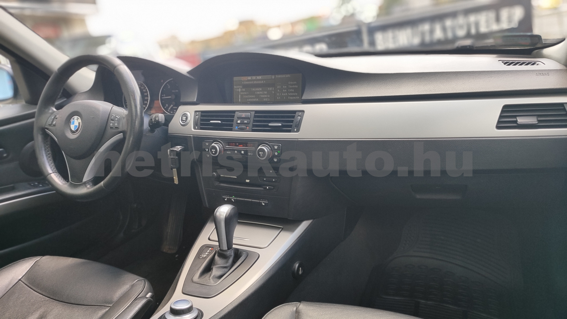 BMW 3-as sorozat 320d Aut. személygépkocsi - 1995cm3 Diesel 121490 8/12