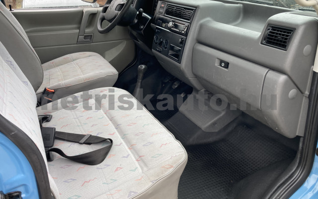VW Transporter 1.9 7DE 1H2 F tehergépkocsi 3,5t össztömegig - 1896cm3 Diesel 120207 8/8