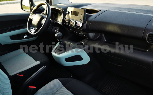 CITROEN Berlingo 1.2 PureTech Feel S&S XL (7sz.) E6. személygépkocsi - 1199cm3 Benzin 120106 12/12