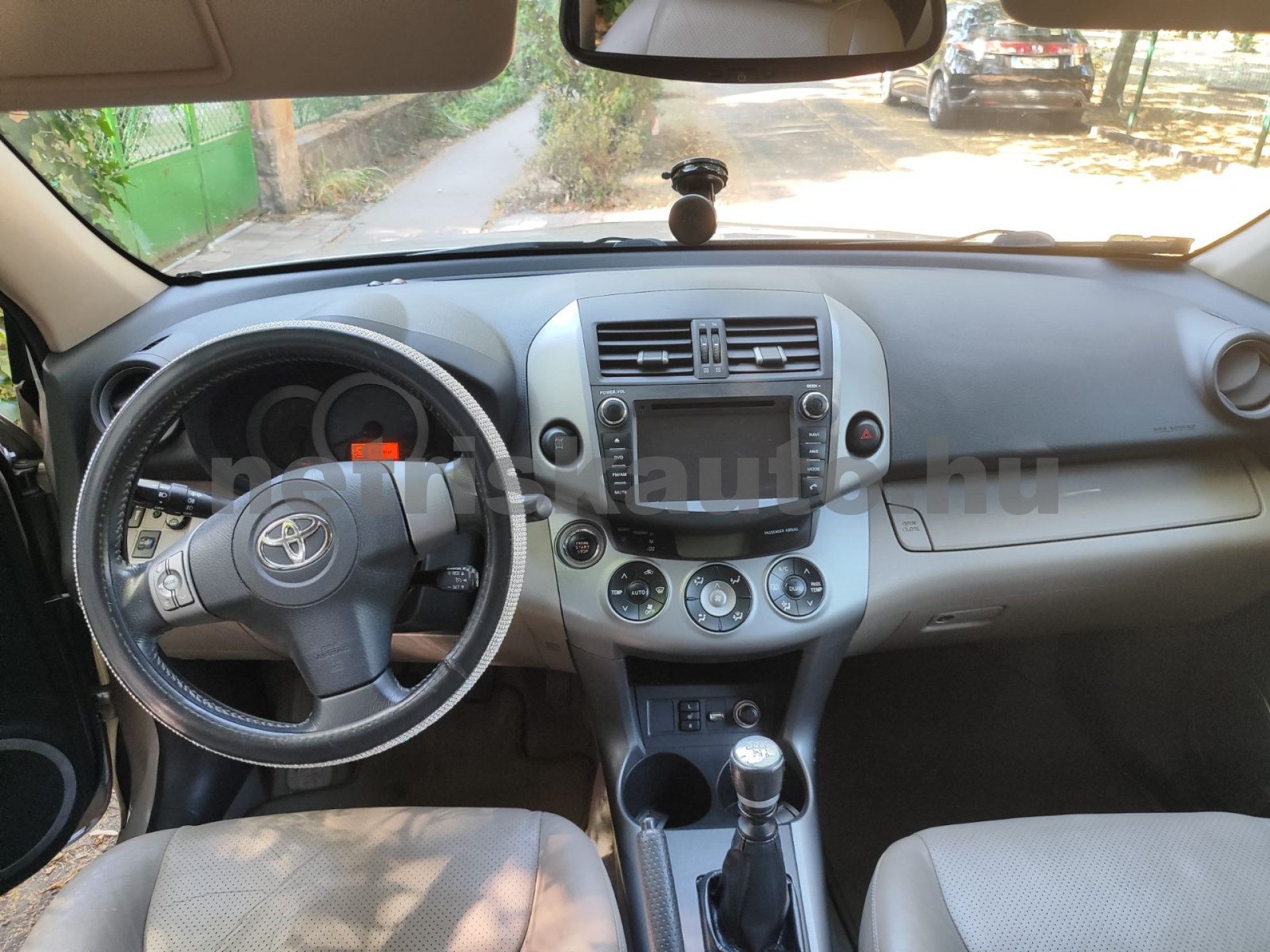 TOYOTA Rav4 2.2 D-4D X Leather személygépkocsi - 2231cm3 Diesel 121518 9/12