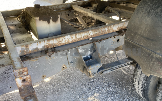 FORD Transit 2.4 TDCi 350 L EF TDCi tehergépkocsi 3,5t össztömegig - 2402cm3 Diesel 121460 6/10