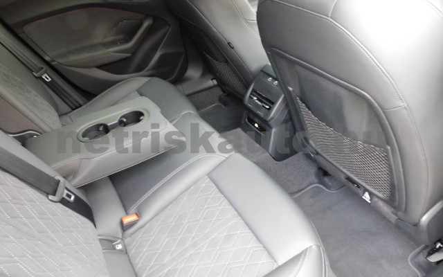 AUDI A5 40 TDI S-tronic személygépkocsi - 1968cm3 Hybrid 121246 10/12