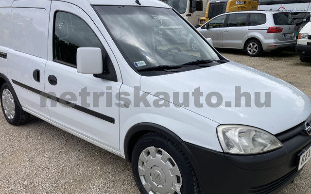 OPEL Combo 1.3 CDTI Business tehergépkocsi 3,5t össztömegig - 1248cm3 Diesel 120199 2/9