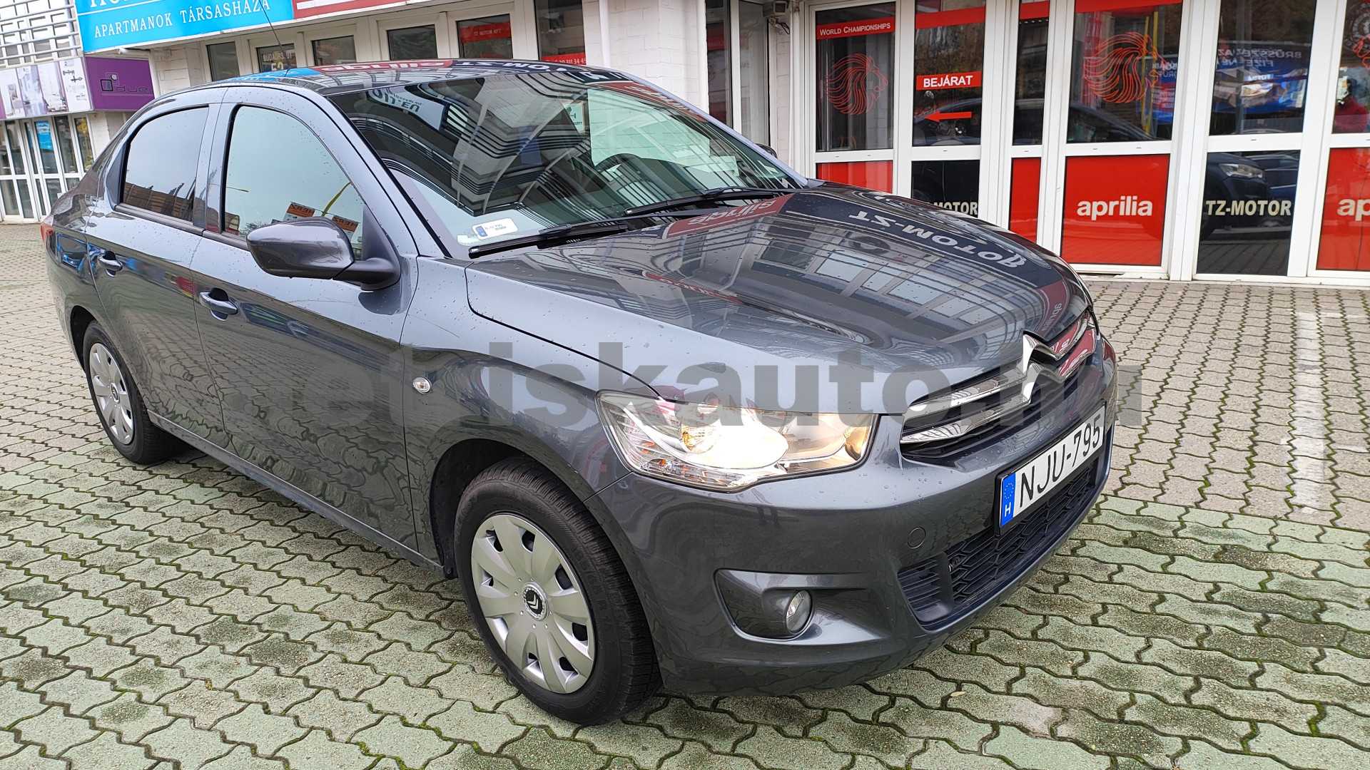 CITROEN C-Elysée 1.2 PureTech Collection személygépkocsi - 1199cm3 Benzin 121329 1/12