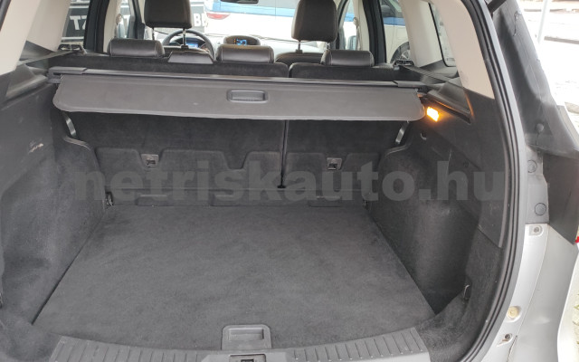FORD Kuga 2.0 TDCi Trend 2WD személygépkocsi - 1997cm3 Diesel 121375 10/12