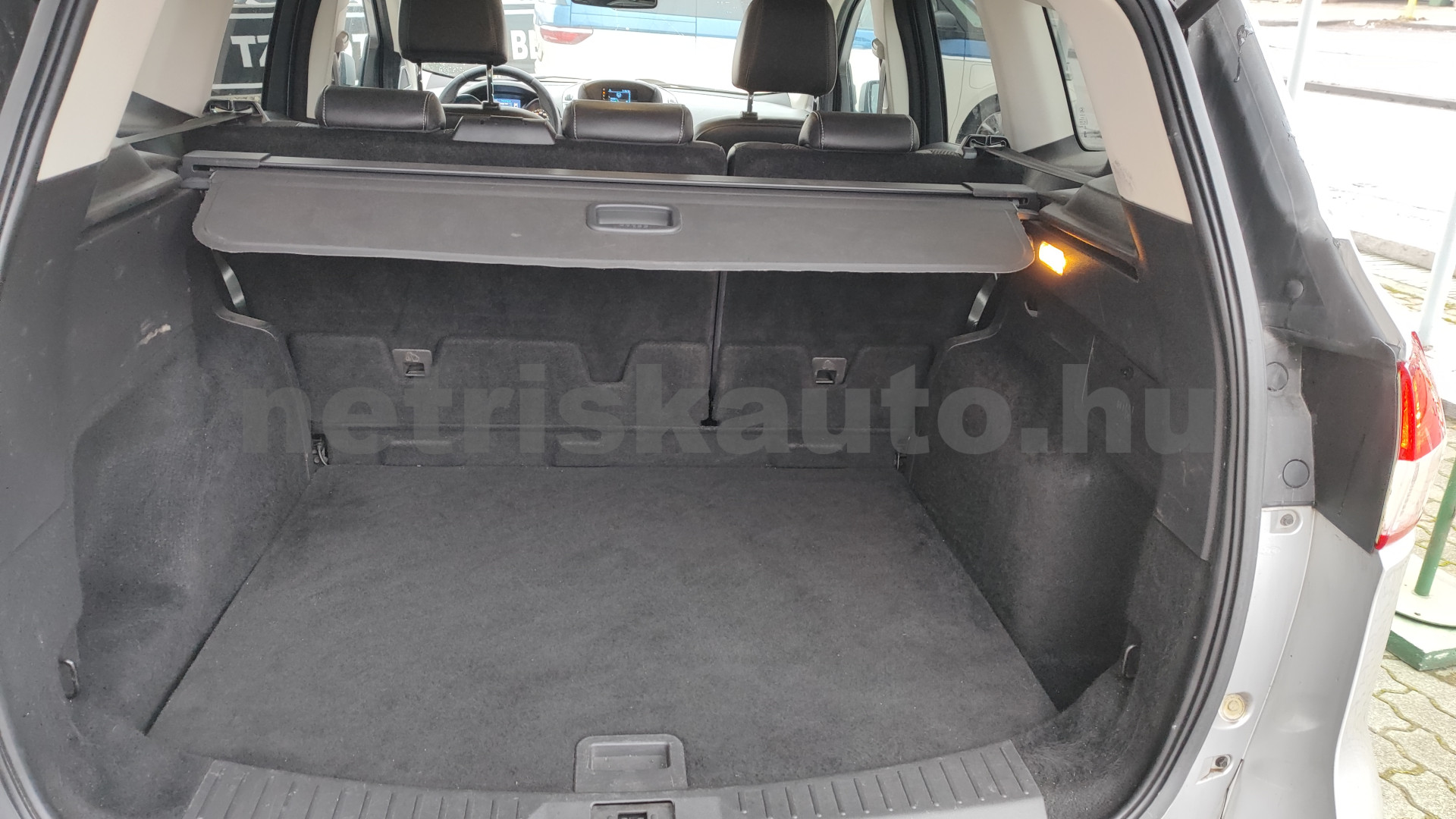 FORD Kuga 2.0 TDCi Trend 2WD személygépkocsi - 1997cm3 Diesel 121375 10/12