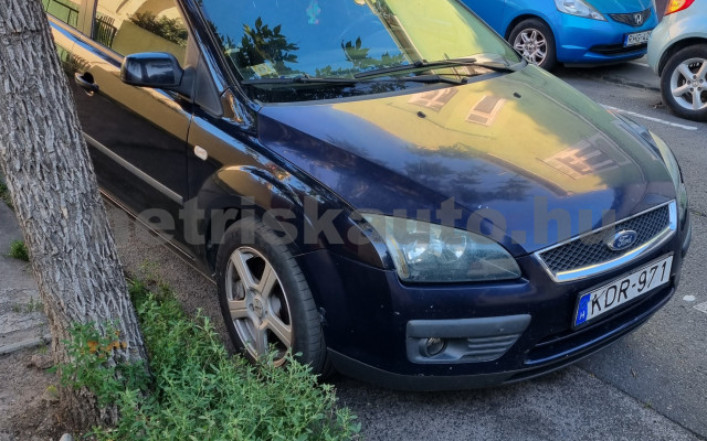 FORD Focus 1.6 Ambiente személygépkocsi - 1596cm3 Benzin 120354 5/10
