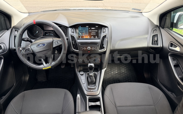 FORD Focus 1.5 TDCI Trend személygépkocsi - 1499cm3 Diesel 121330 6/9