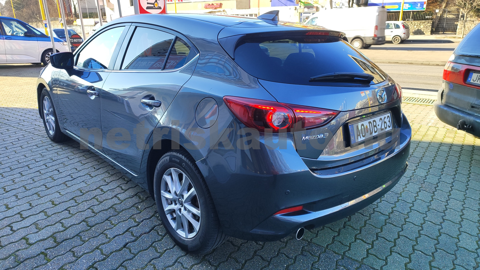 MAZDA Mazda 3 2.2 D Challenge személygépkocsi - 2191cm3 Diesel 121376 2/12