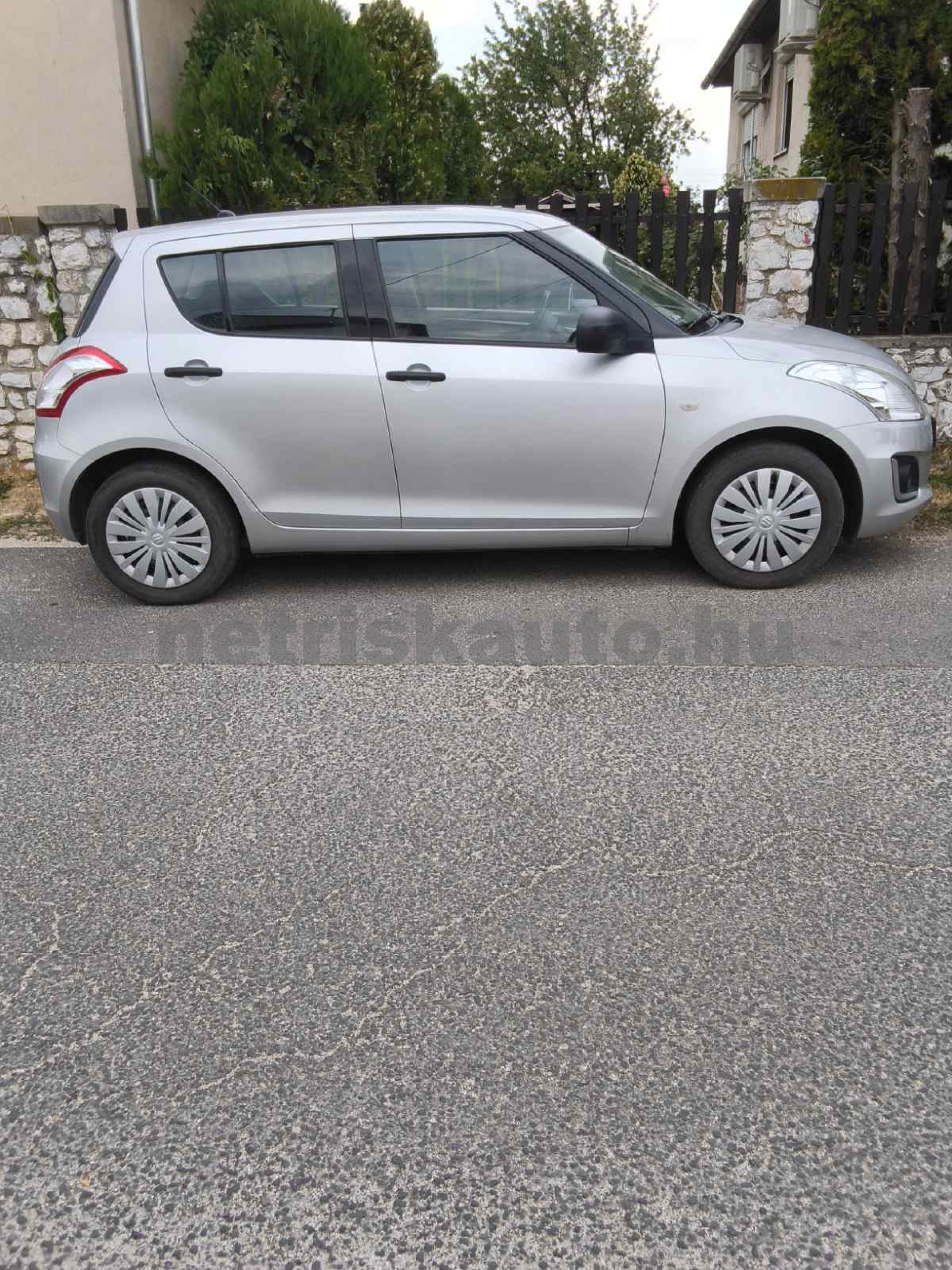 SUZUKI Swift 1.2 GL LED AC ESP személygépkocsi - 1242cm3 Benzin 121564 7/12