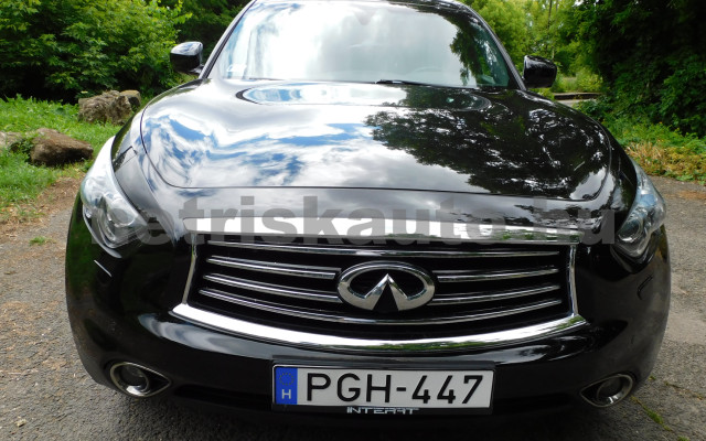 INFINITI QX70 3.0 d S Premium Aut. személygépkocsi - 2993cm3 Diesel 121025 3/12