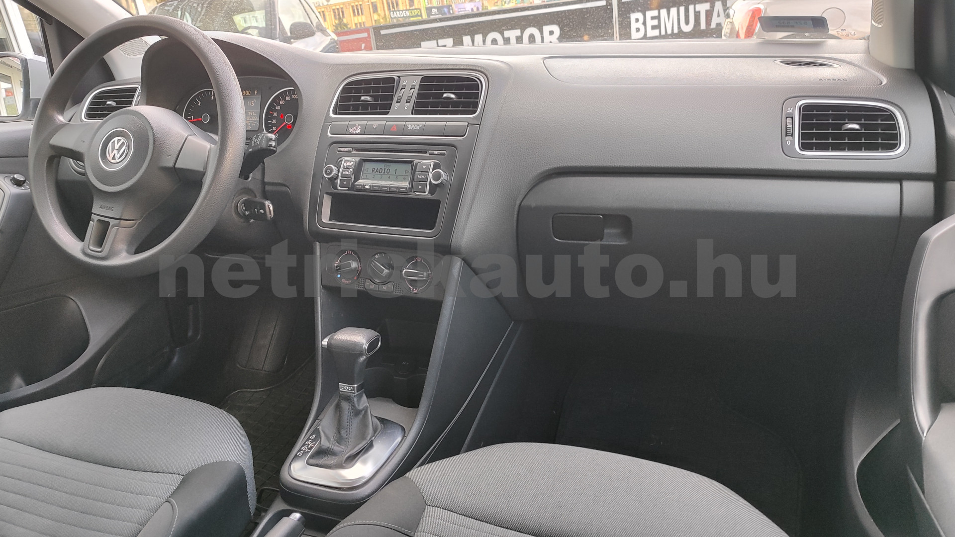 VW Polo 1.6 90 CR TDI Comfortline DSG személygépkocsi - 1598cm3 Diesel 121446 7/12