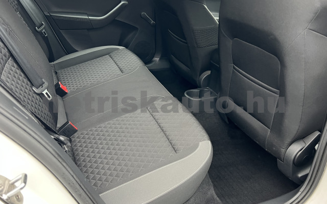 SKODA Rapid 1.6 CR TDI Ambition személygépkocsi - 1598cm3 Diesel 121332 11/12