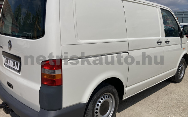 VW Transporter 1.9 TDI Basic ICE tehergépkocsi 3,5t össztömegig - 1896cm3 Diesel 121157 3/9