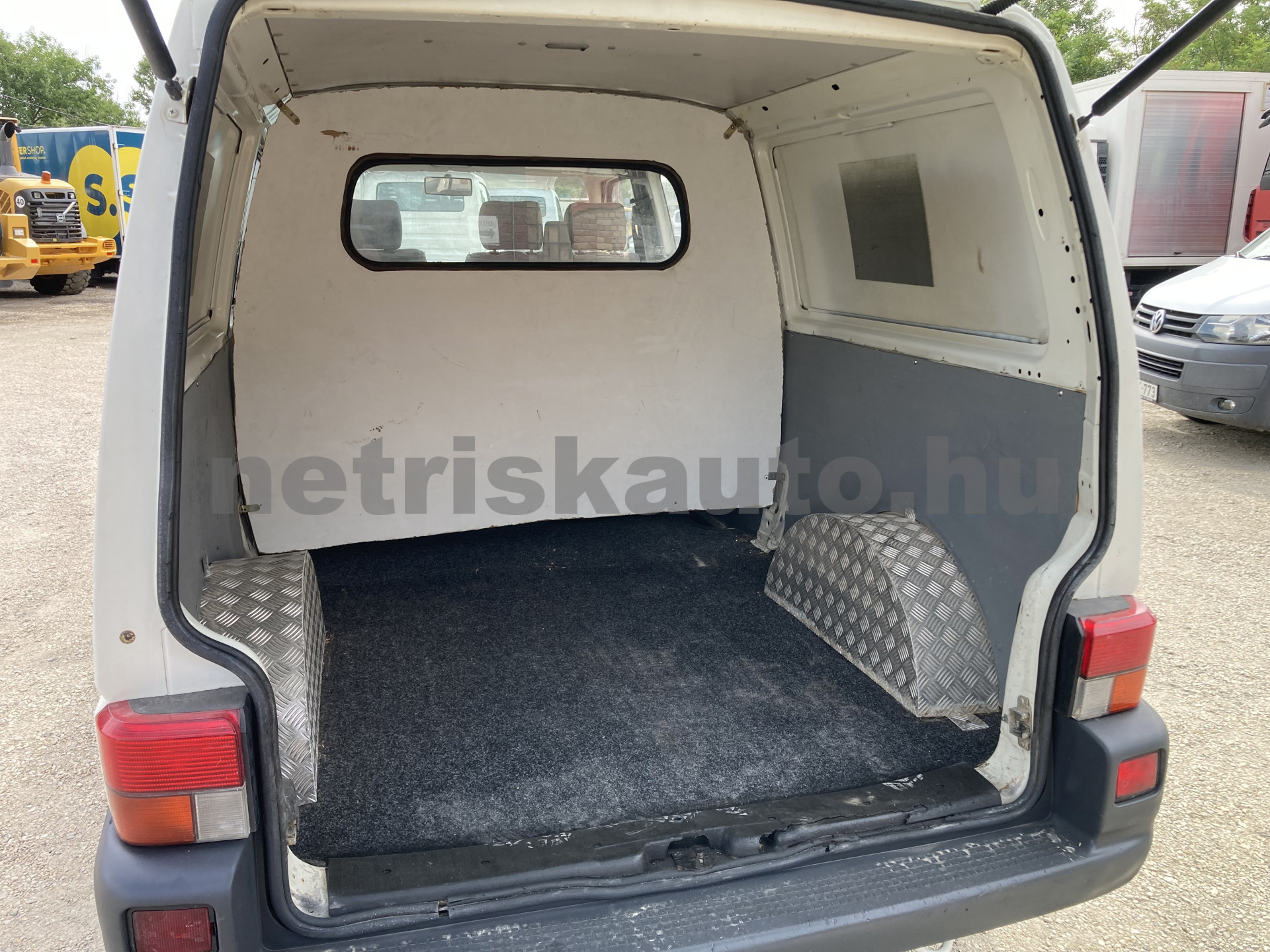 VW Transporter 2.5 Mixto tehergépkocsi 3,5t össztömegig - 2461cm3 Diesel 121552 9/9