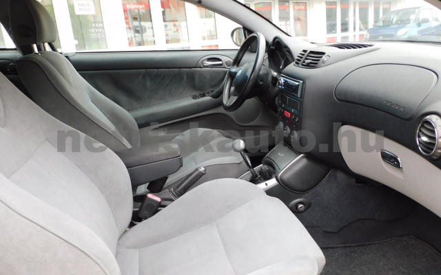 ALFA ROMEO GT 1.8 T Spark Impression személygépkocsi - 1747cm3 Benzin 121143 9/12