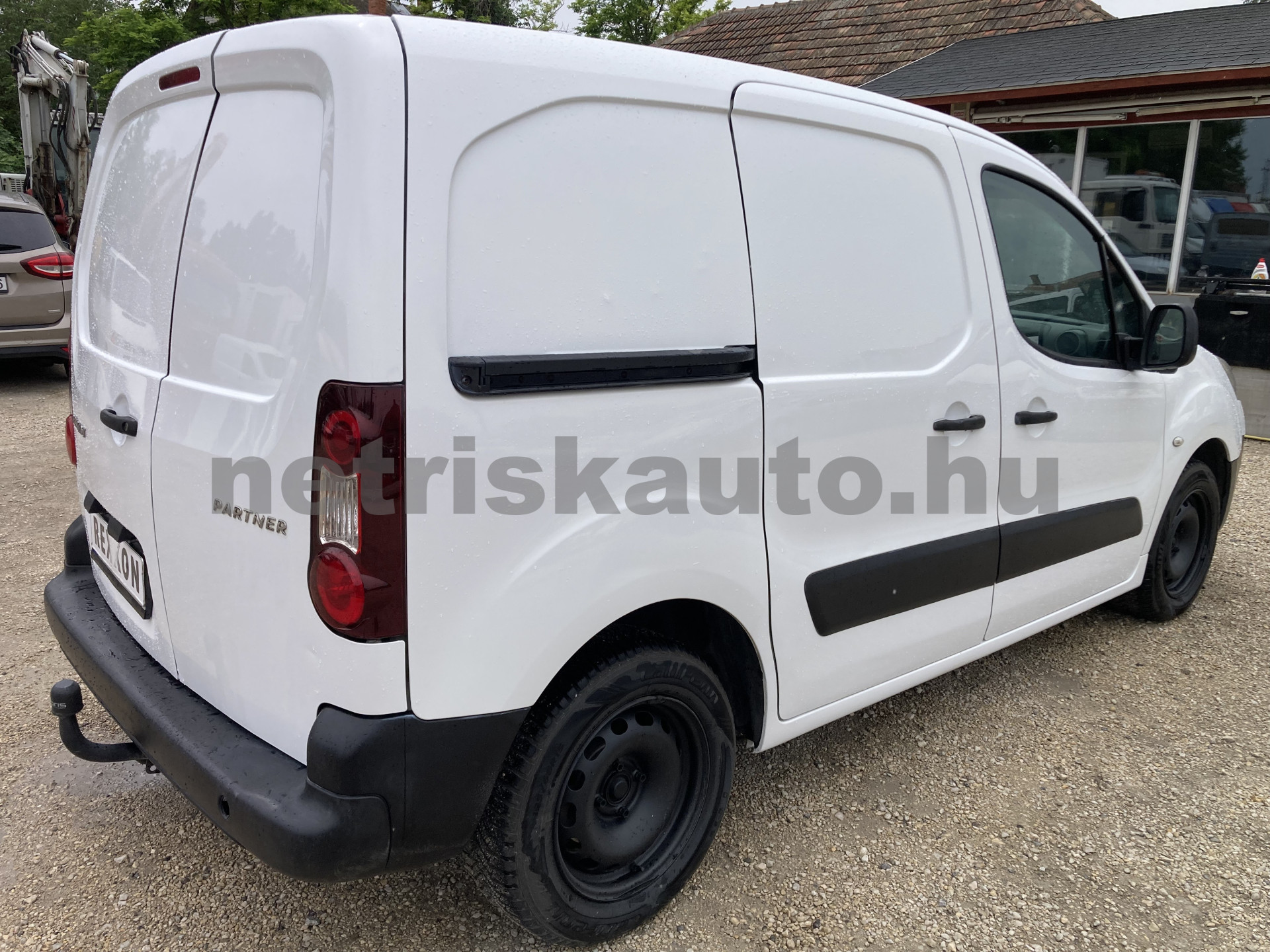 PEUGEOT Partner 1.6 HDi Active L1 tehergépkocsi 3,5t össztömegig - 1560cm3 Diesel 121489 4/9
