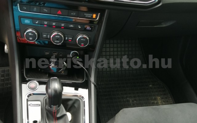 SEAT Ateca 2.0 TSI FR 4Drive DSG személygépkocsi - 1984cm3 Benzin 119860 4/9