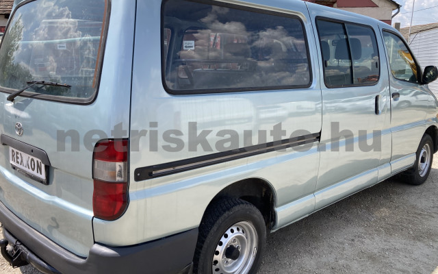 TOYOTA Hi-Ace 2.4 D Panel Van Long tehergépkocsi 3,5t össztömegig - 2446cm3 Diesel 120219 4/10