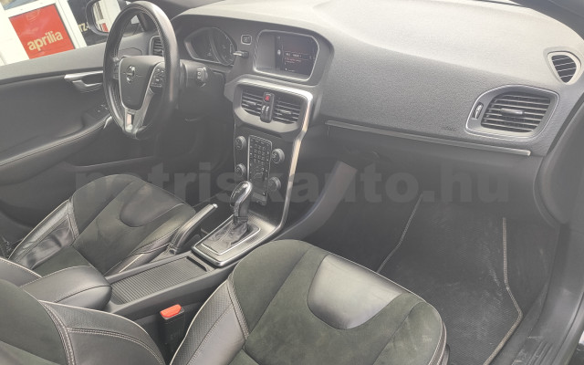 VOLVO V40 2.0 D [D3] R-Design Geartronic személygépkocsi - 1969cm3 Diesel 121501 7/12