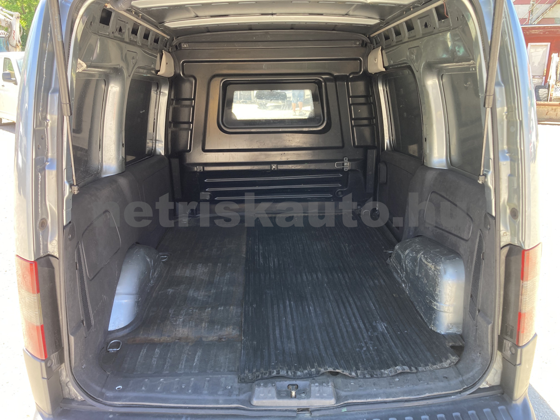OPEL Combo 1.3 CDTI Business tehergépkocsi 3,5t össztömegig - 1248cm3 Diesel 121486 6/9