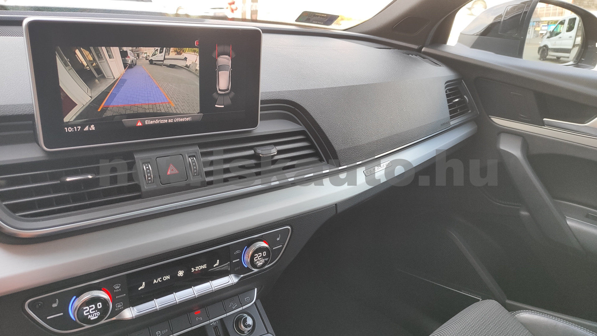 AUDI Q5 40 TDI Sport quattro S-tronic személygépkocsi - 1968cm3 Diesel 121548 7/12