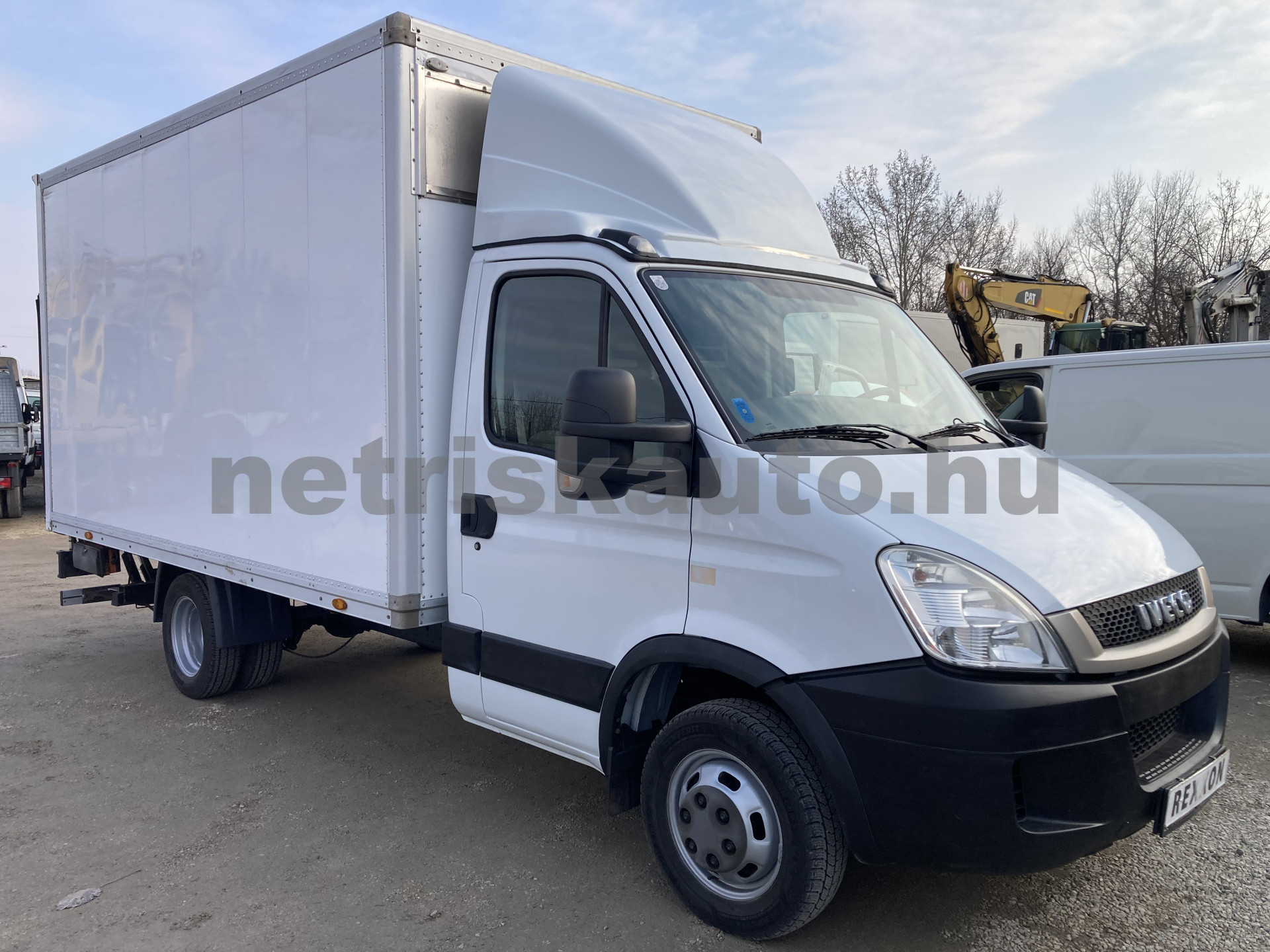 IVECO 35 35 C 15 3750 tehergépkocsi 3,5t össztömegig - 2998cm3 Diesel 121070 2/9